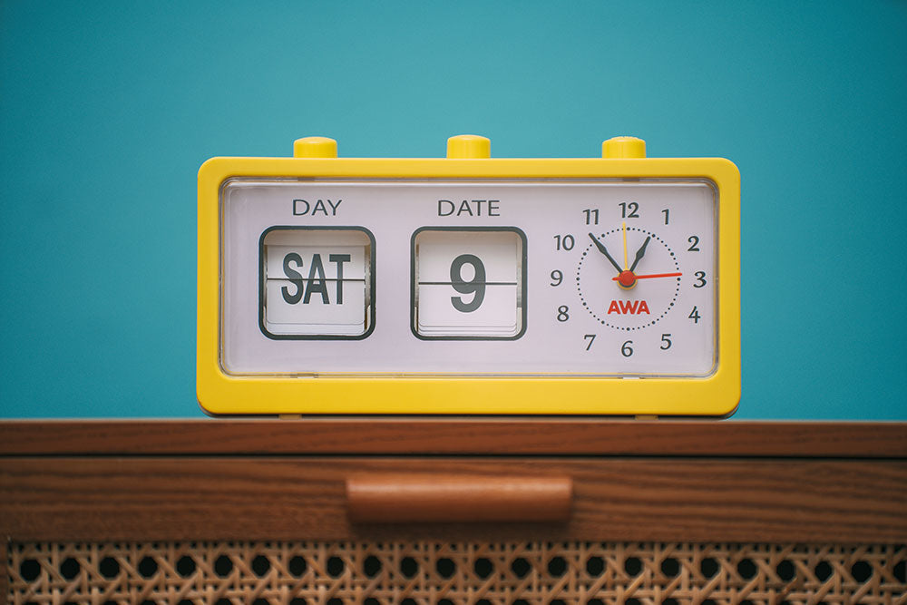 Analog Clock (Day & Date)